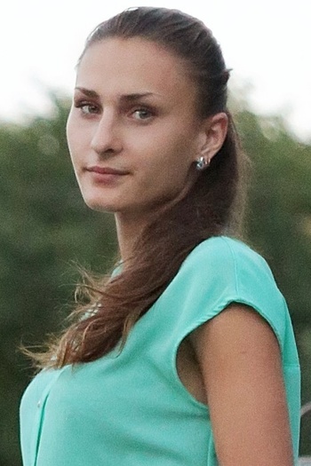 Irina Nikolaev 450892 Irina