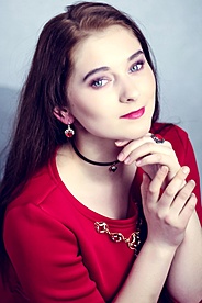 Alena Novovolynsk 467453