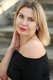 Olga Nikolaev 831430