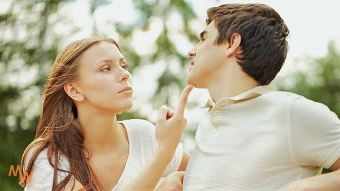 is jealousy healthy in a relationship